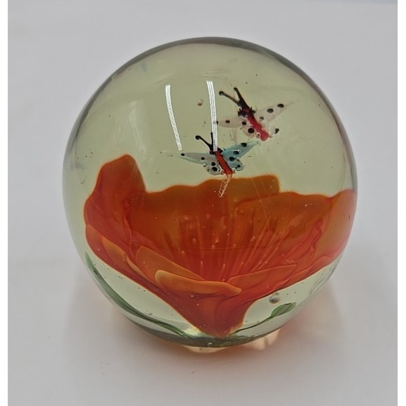 Vintage‎ Hand Blown Art Glass Paperweight Orange Flower & 2 Bumble Bees Bubbles - Picture 4 of 14